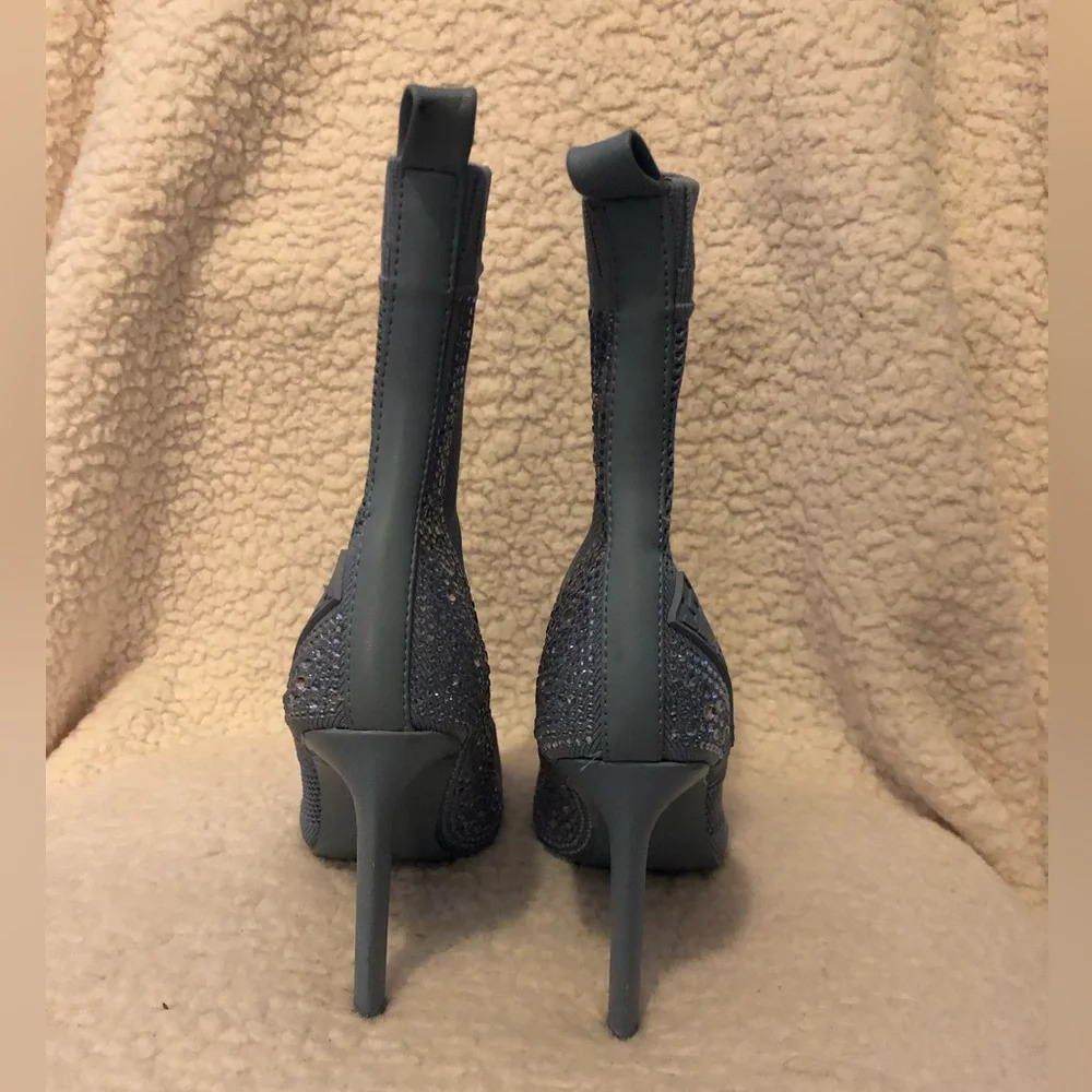 Steve Madden Maxwelle Jeweled Heeled Pointed Toe Sock Boots, Women’s 8.5 - Picture 9 of 12